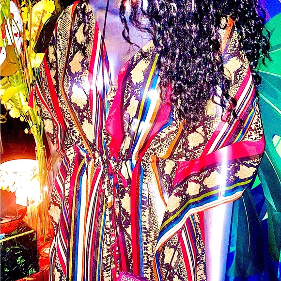 Good Times Boho Caftan - Picture 3 of 5